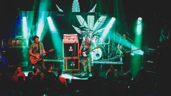clanek_Wohnout v pražské Retro Music Hall nezahráli ani jeden pomalý song. Sál tančil od začátku do konce 
