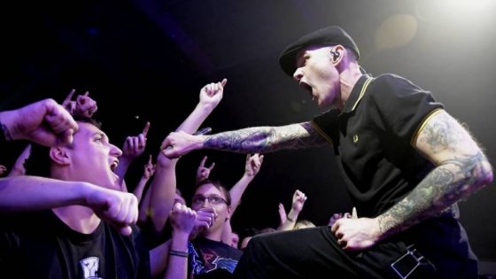 clanek_Punkeři Dropkick Murphys napumpovali vyprodanou Malou sportovní halu v Praze neuvěřitelnou energií